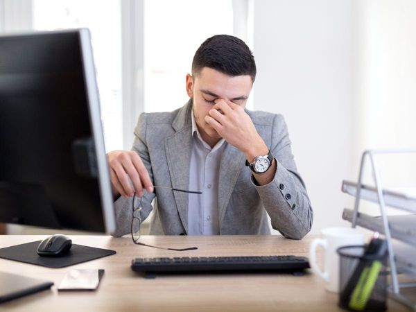 Get Rid to Headaches And Eyes pain