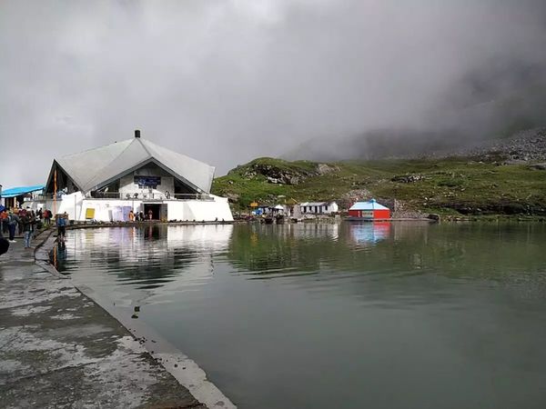 Hemkund Sahib Gurudwara