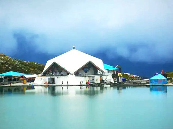 Hemkund Sahib Portals