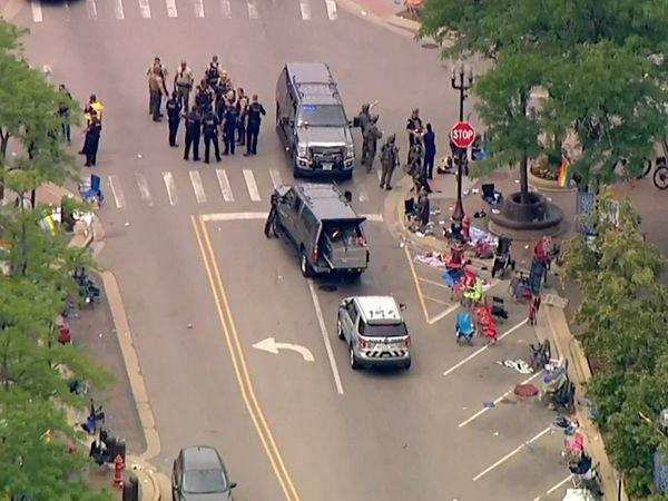 USA Multiple hurt in Highland Park shooting along July 4th freedom day parade in Illinois