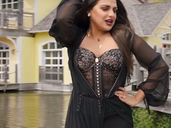 Himanshi Khurana