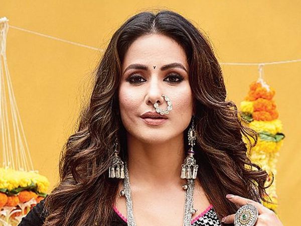 Hina Khan Missing her sister