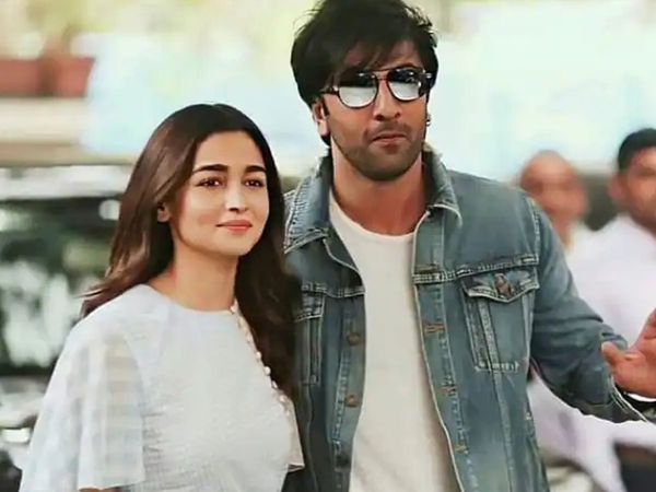 Ranbir Kapoor and Alia Bhatt honeymoon plans: bollywood couple alia ranbir fly this exotic location post wedding