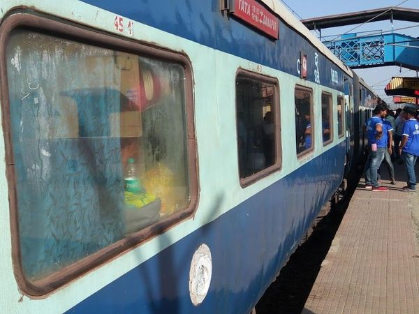 IRCTC iPay : Big change in train ticket booking rules, refund will be given immediately on cancellation
