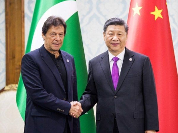 To counter India's military might China sells advanced warship to Pakistan 