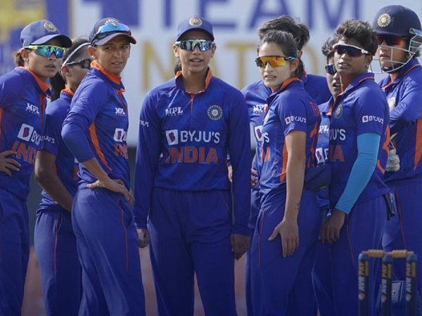 INDW vs SLW 3rd T20I