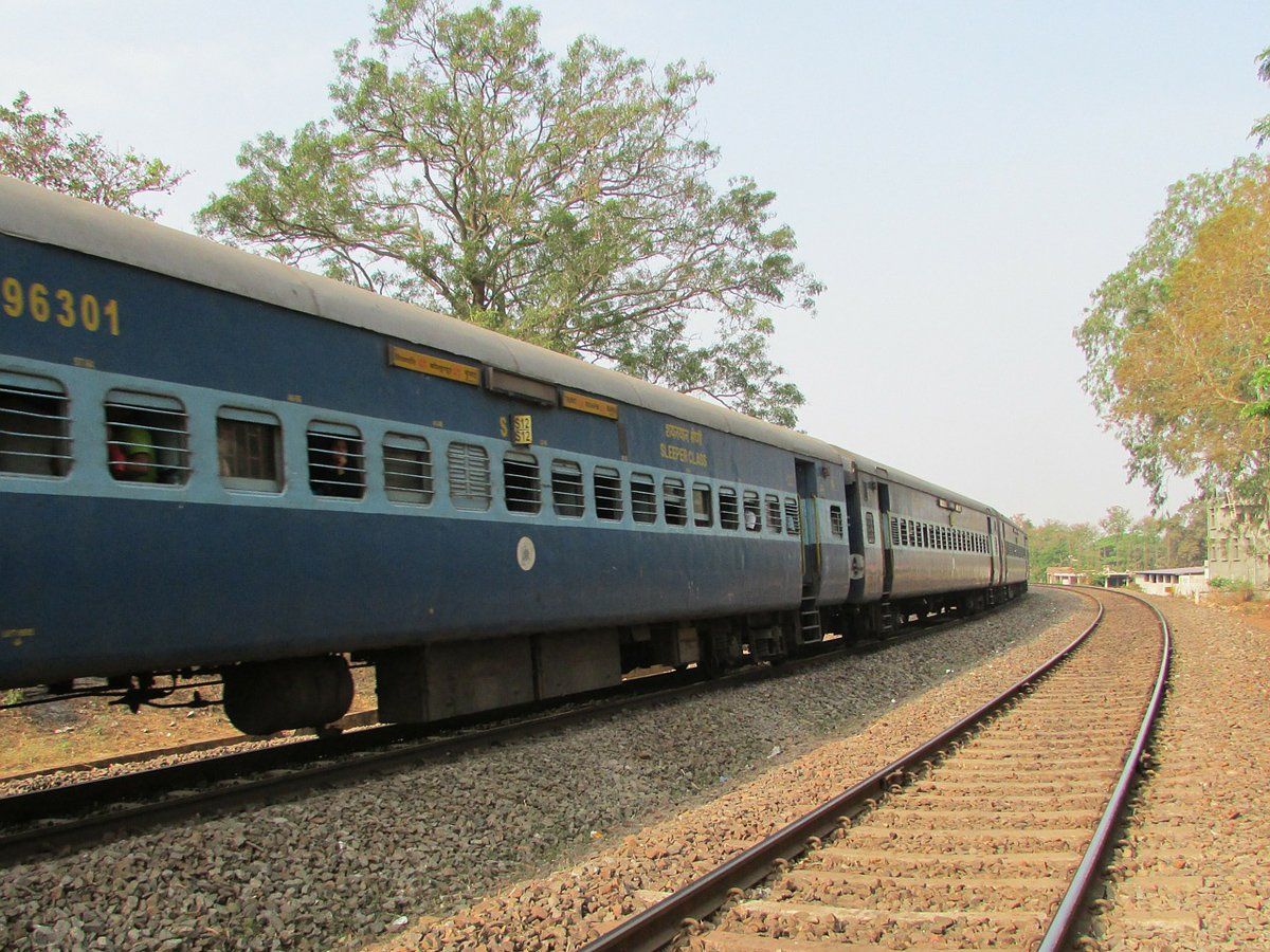 IRCTC Trains Cancelled List, Jan 14: आज कौन-कौन सी ट्रेनें रहेंगी रद्द, यात्रा के लिए निकलने पहले देखें पूरी लिस्ट