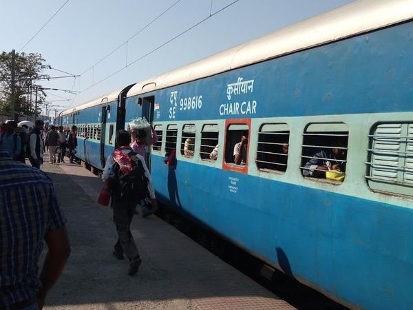 IRCTC Railway Train Cancelled List Today, 17 July 2022: Many trains are canceled today, Watch the list here