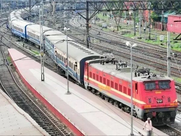 IRCTC Railway Train Canceled List Today, 31 July 2022: Many trains are canceled even today, see the complete list here before traveling
