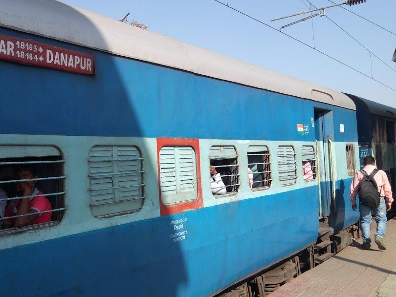 IRCTC Trains Cancelled List, 04 Feb: यात्रीगण ध्यान दें, आज भी रद्द हैं कई ट्रेनें, यहां देखें पूरी लिस्ट