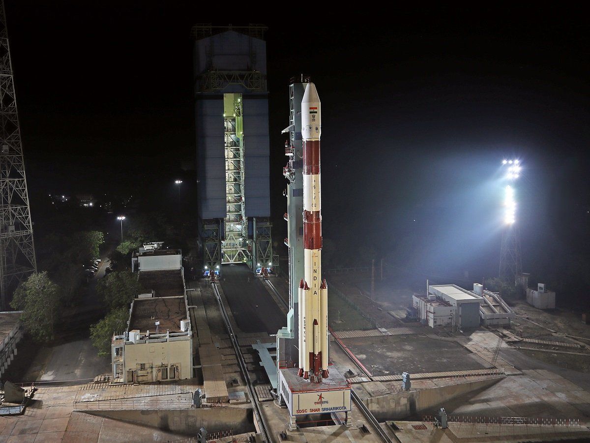 ISRO लांच करेगा पीएसएलवी सी-52, कल सुबह होगा प्रक्षेपण