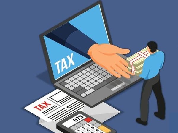 ITR : Only two days time is left, SBI is giving its customers the facility to file free income tax returns 