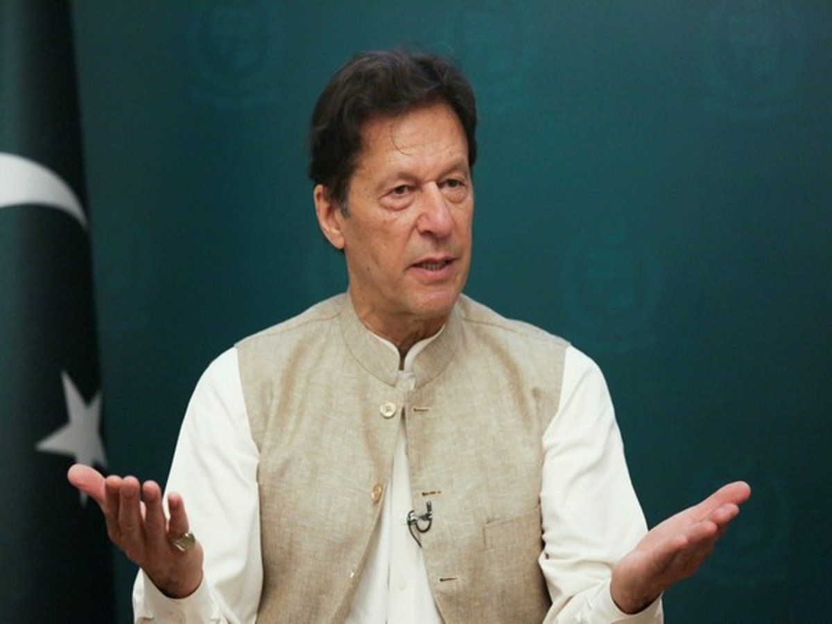 Imran Khan Dismissed: जानिए कैसे तारीख-दर-तारीख पिछड़ते गए बड़बोले इमरान खान,और गंवानी पड़ी सत्ता