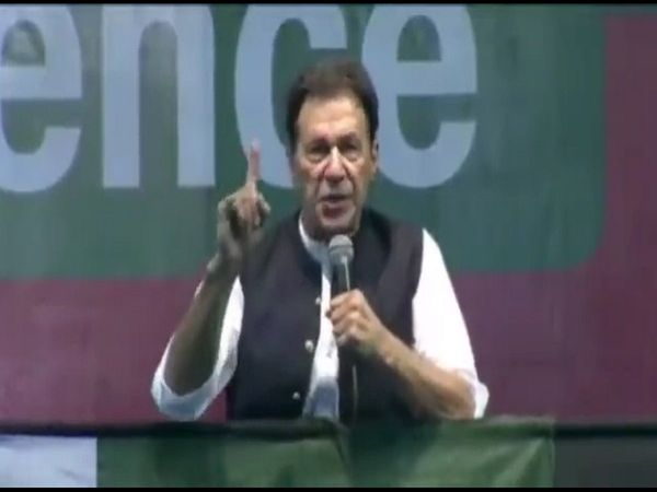 Imran Khan Plays  Foreign Minister S Jaishankar Video In Rally Praises India Foreign Policy