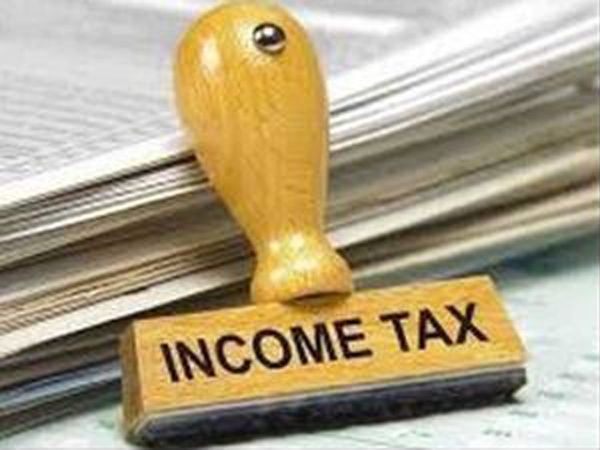 Tax can be saved on capital gains of 1 lakh rupees till 31st March, know here how