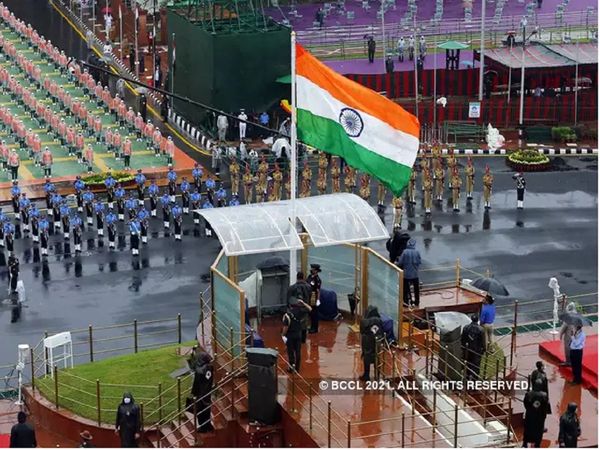 Independence Day: आज फुल ड्रेस रिहर्सल, दिल्‍ली में कई रास्‍ते हैं बंद, यहां लें पूरी जानकारी