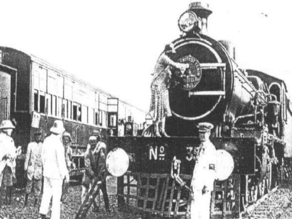 History of april 16 India's first train ran from Mumbai to Thane in 1853