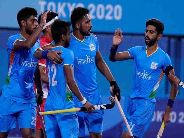 Tokyo 2020 PM Modi and President Kovind congratulates India men's hockey team for winning bronze medal in Olympics