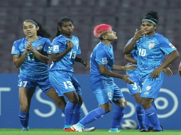Indian-women's-football-team
