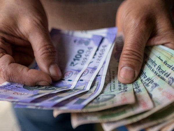 Workers to get 5 thousand rupees in Delhi