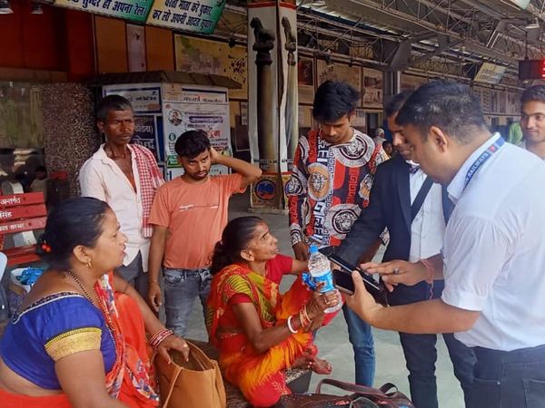 Agnipath scheme: Railways made arrangements for catering to the passengers trapped in protests