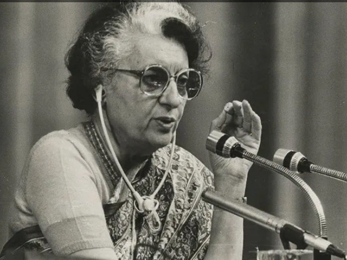 Indira Gandhi 19 जनवरी 1966 में आज ही के दिन पहली बार देश की