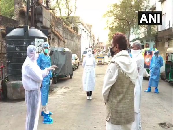 10 coronavirus positive patients were found in Indore where doctors were attacked