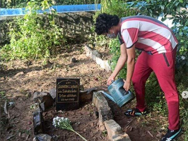 Irrfan Khan's Grave