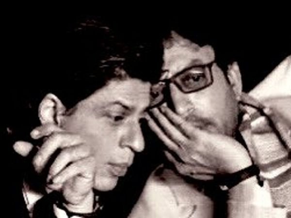 Shahrukh khan irrfan khan Heartfelt condolences with Rare throwback photo