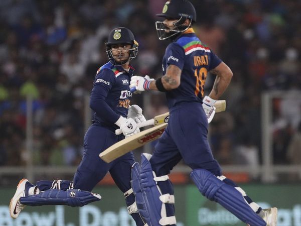 Virat Kohli Eoin Morgan 