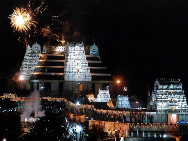 Janmashtami iskcon Bengaluru live darshan today