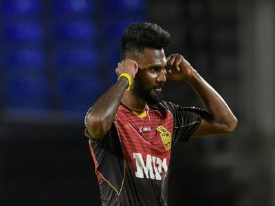 Isuru Udana Isuru Udana