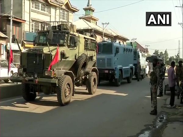 Zadibal Encounter in Srinagar 1 terrorist killed by security forces and Operation going on