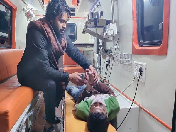 Clashes erupt between ABVP and AISA in Jawaharlal Nehru University JNU campus several injured