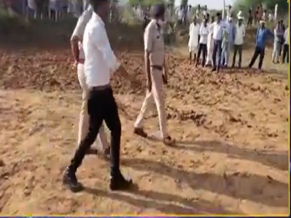 In Rajasthan, corpse of woman with legs chopped found in Jaipur, crooks then flew away with rings and other Jewelry 