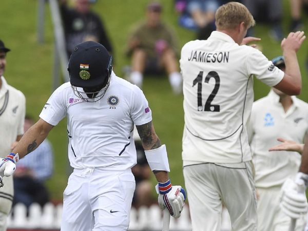 Kyle Jamieson dismisses Virat Kohli