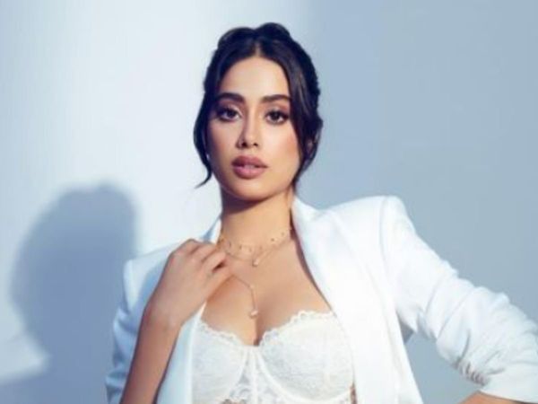 janhvi kapoor