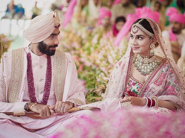 Jasprit Bumrah Sanjana Ganesan 