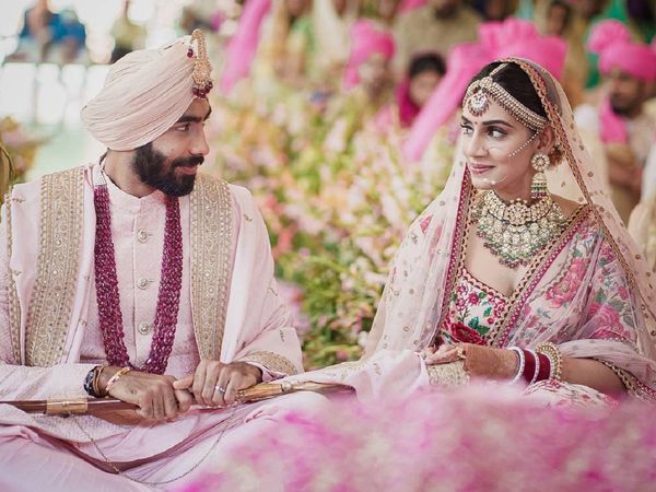 Jasprit Bumrah Sanjana Ganesan Wife