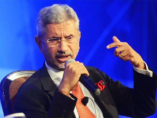 विदेश मंत्री एस जयशंकर बोले-चीन के साथ भारत के संबंध 'बेहद कठिन दौर' से गुजर रहे