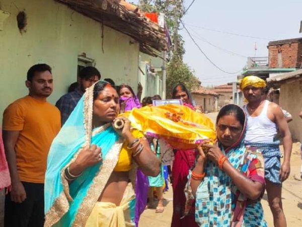 Girl marries her cousin, family members carry out funeral procession in Jharkhand
