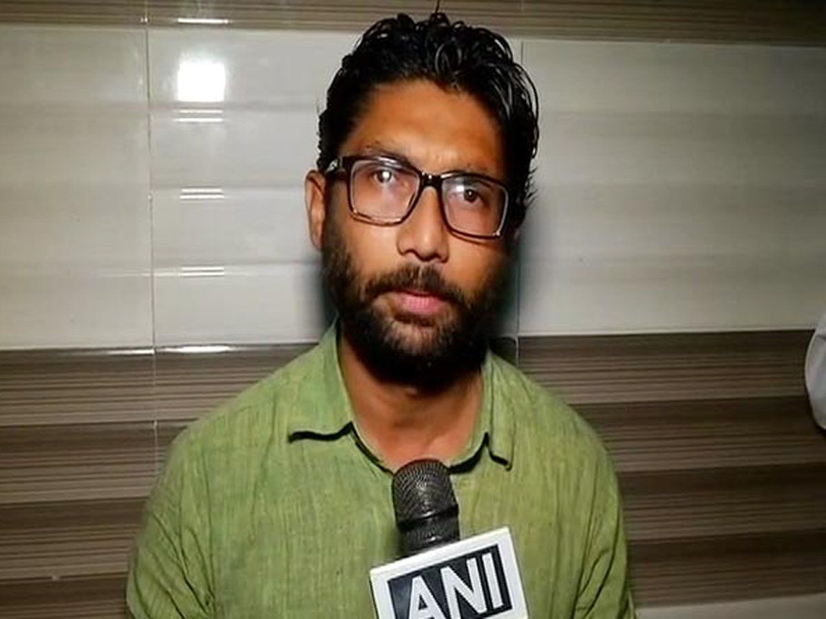 Jignesh Mevani महिला पुलिसकर्मी के साथ मारपीट मामले में जिग्नेश मेवानी को मिली जमानत