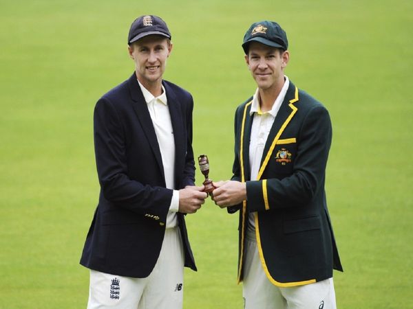 Joe-root-Tim-Paine-Ashes-Trophy