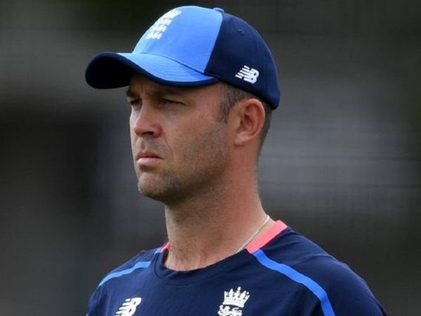 Jonathan-Trott
