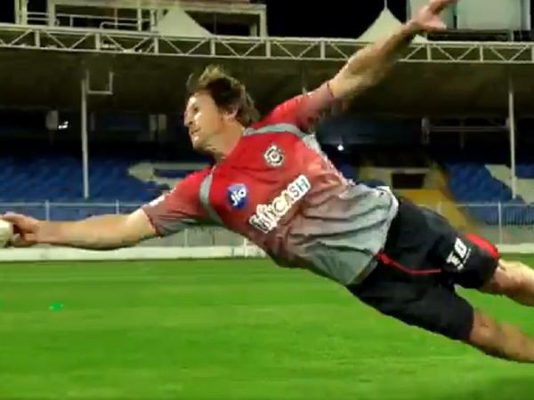 Jonty Rhodes catch