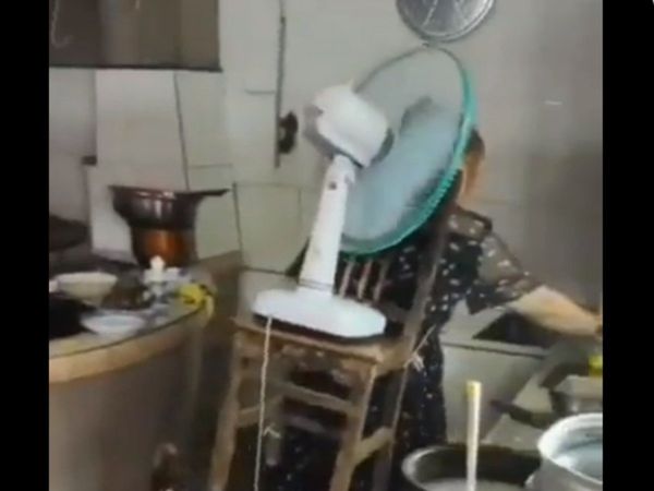 Woman Jugaad in Kitchen Funny Video Goes Viral