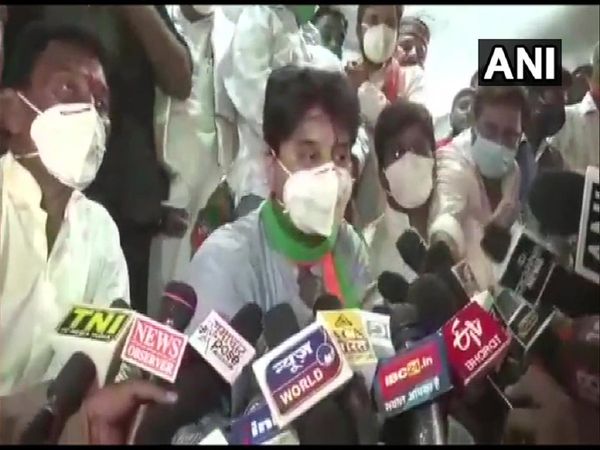 Kamal Nath called BJP's Imarti Devi an item Jyotiraditya Scindia says Congress never respect women