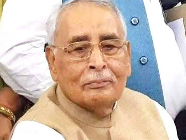 King Mahendra Death