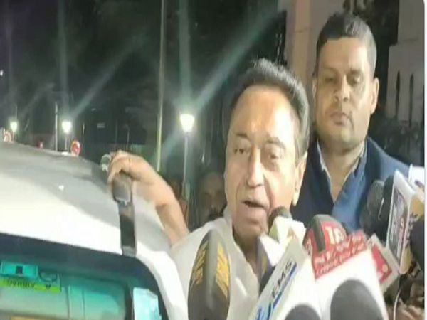 हमारे पास है नंबर, जिन्हें शक है वो लाएं अविश्वास प्रस्ताव