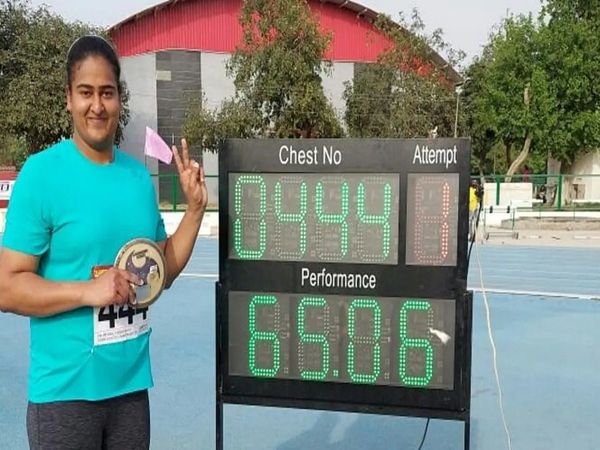 Tokyo Olympics 2021 Kamalpreet Kaur Qualifies in Women's Discuss Throw final; Eyes on PV Sindhu 